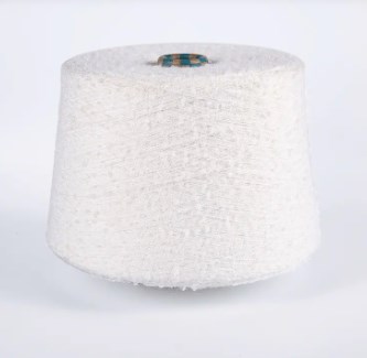 Kako visokoučinkovita poliesterska pređa otporna na habanje poboljšava izdržljivost tkanine?